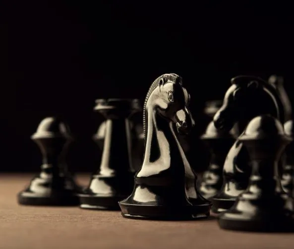 black chess board pieces